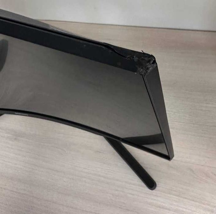 Монітор Samsung Odyssey G5 27" 144Hz QHD розбита матриця на запчастини