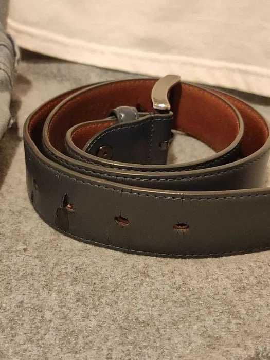 Pasek - stan 5/10, widoczne ślady użytkowania. Bezpłatnie osobiście.