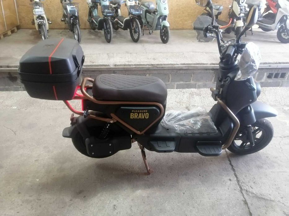 Електроскутер IDemo BRAVO BL150-LI