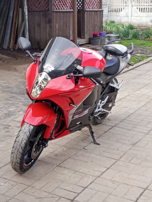 Huosung gt250r продам