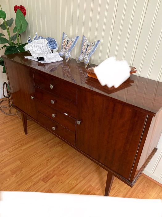 Móveis de sala antigos