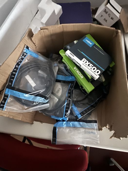 100+ Servidores + 181TB SSD