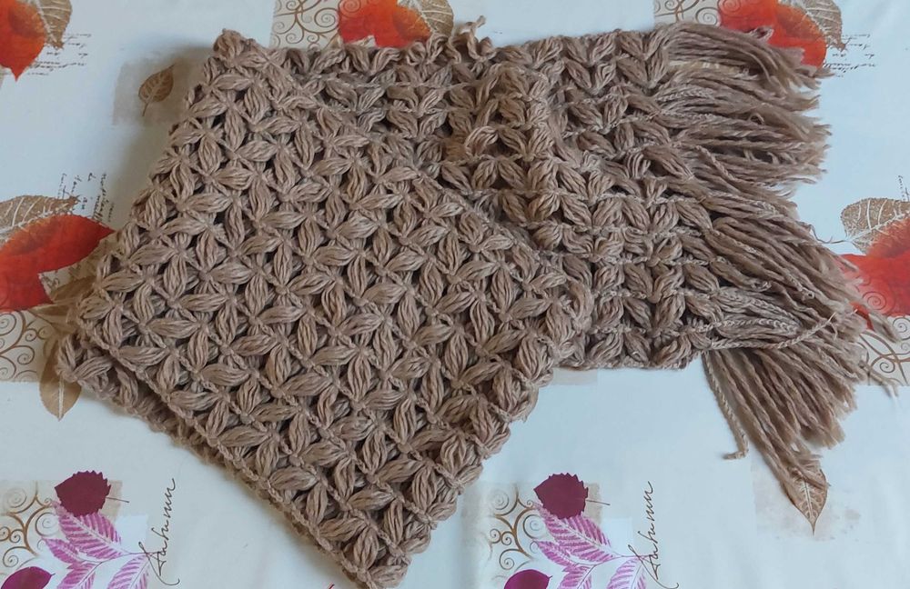 Szalik Mohito długi frędzle karmelowy