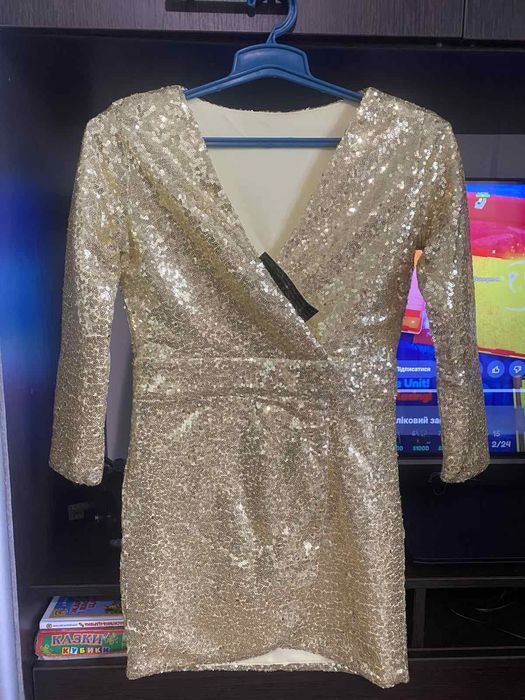 Продам нову сукню XS