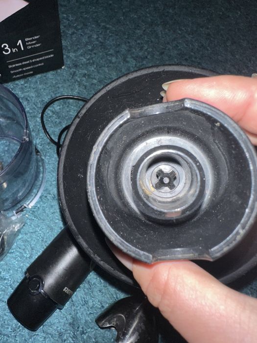 Блендер Redmond на запчастини