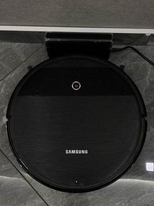 Робот пилосос Samsung