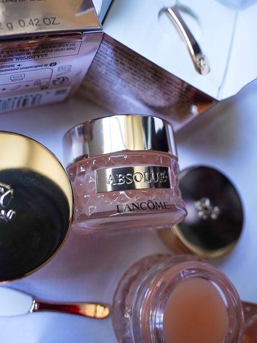 Бальзам для губ Lancome Absolue The Lip Balm / Revitalizing Lip Balm