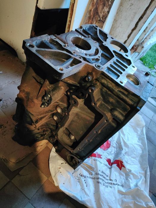 Блок циліндрів KIA Sorento 2.5crdi D4CB