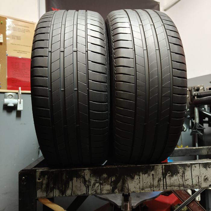 245/45/19 XL Sprzedam parę opon letnich Bridgestone