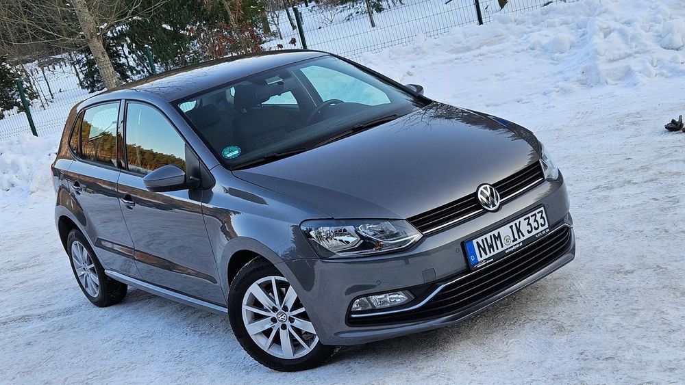 Volkswagen Polo 2015r /Spalanie 4,5litra/100km /Klimatyzacja /Czujniki Parkowania /Alu