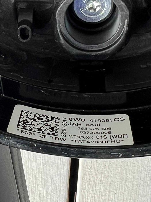 Volante Audi A4 B9 S Line S Tronic