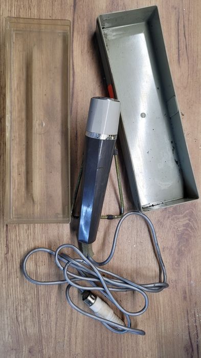 Mikrofon unitra tonsil PRL pudełko stojak komplet