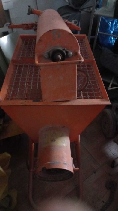 Máquina de Projeção de Argamassa – Maltech M25 – Bom Estado
