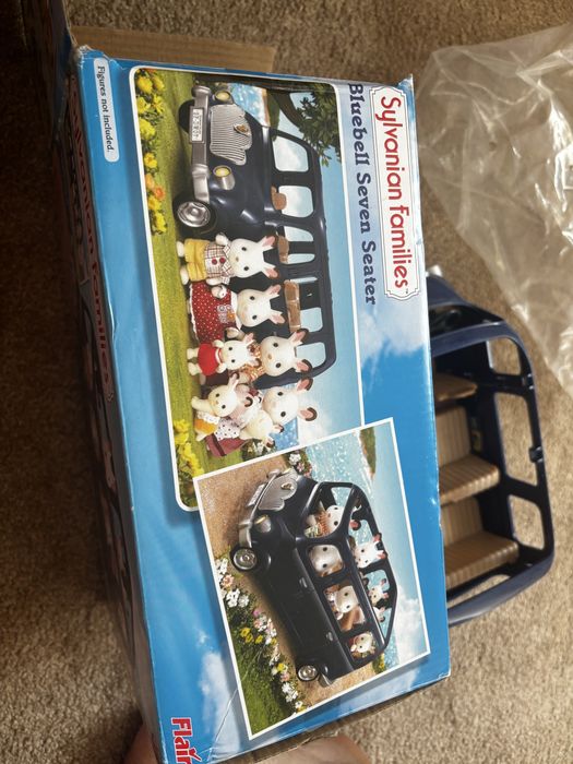 Sylvanian Families Carro de sete lugares