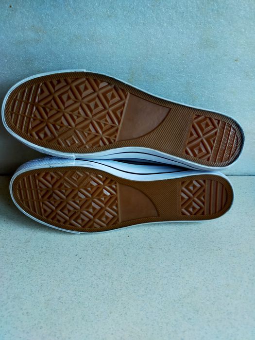 Trampki tenisówki klasyczne 45