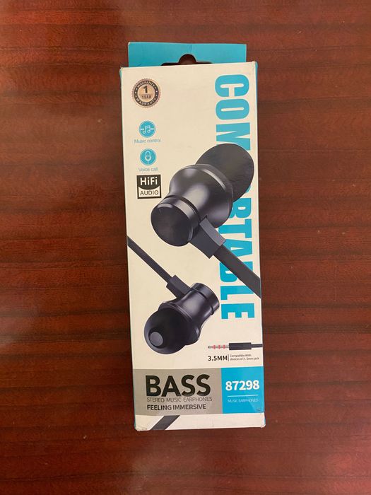 Продам, навушники Celebrat G19