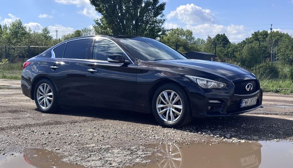 Infiniti Q50