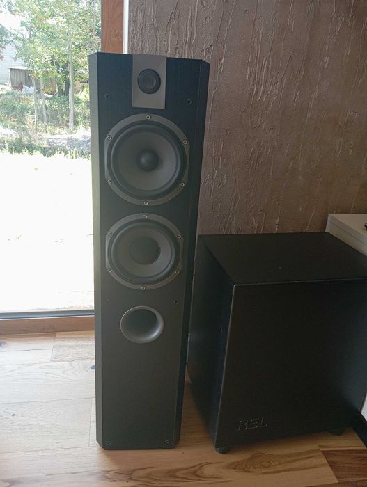 Kolumny focal chorus 716V + subwoofer REL