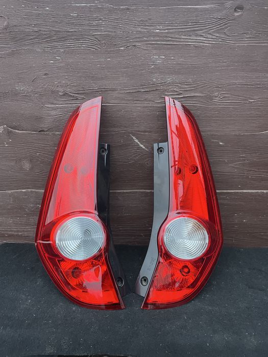Стопи, стоп, ліхтарі задні Opel Agila II Опель Агіла (08-15)