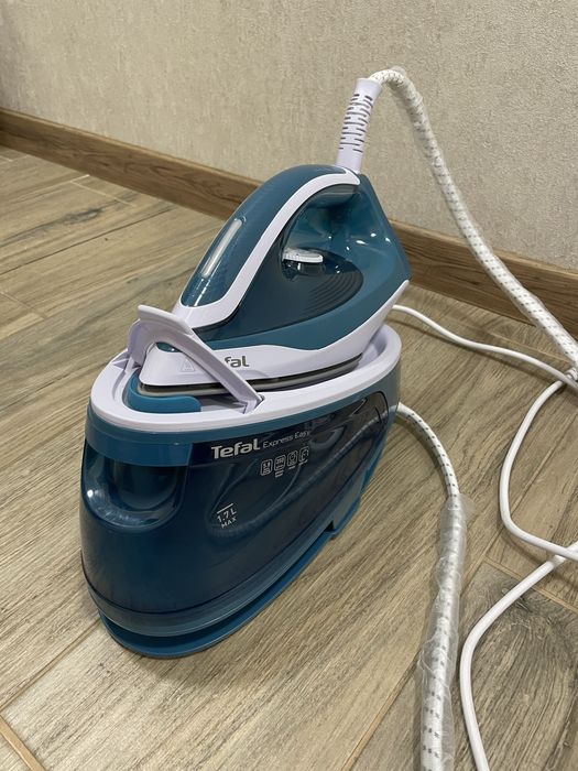 Продам парогенератор Tefal