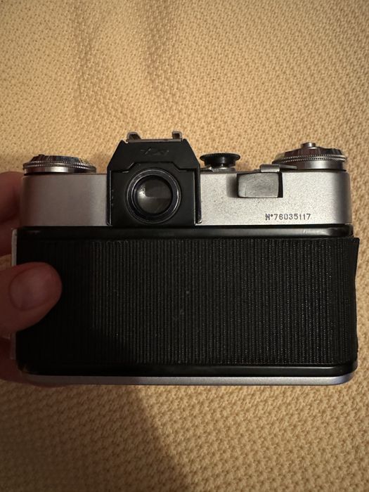 Продам фотоапарат Zenit-E