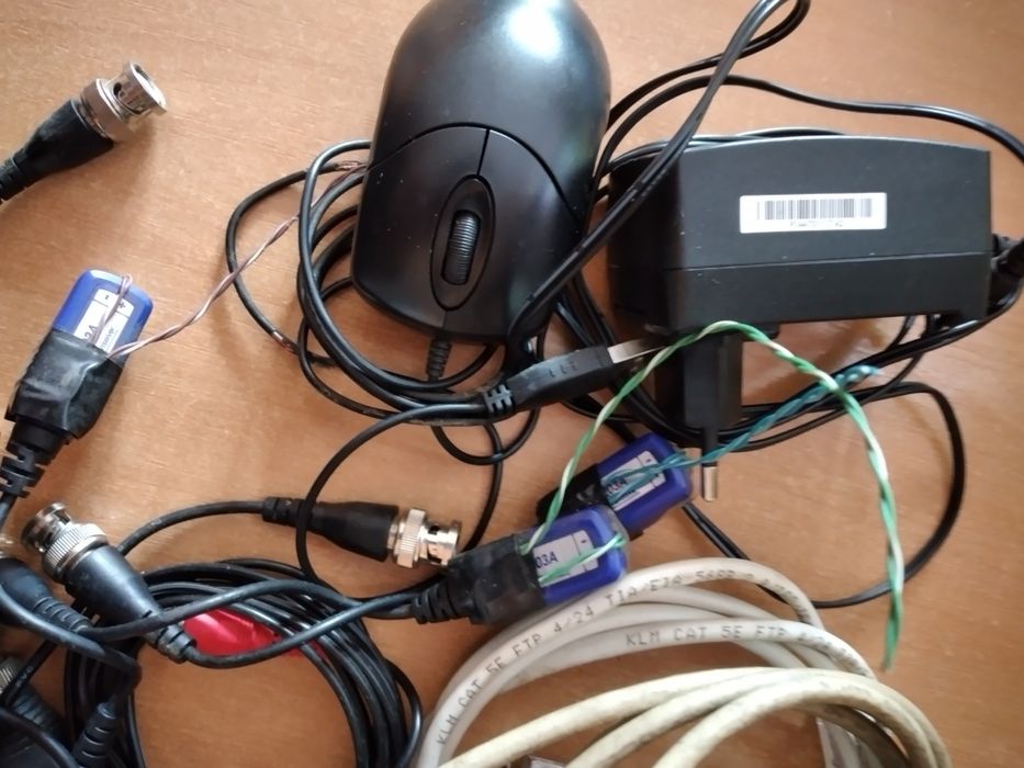 Відеорегистратор AVG3108H