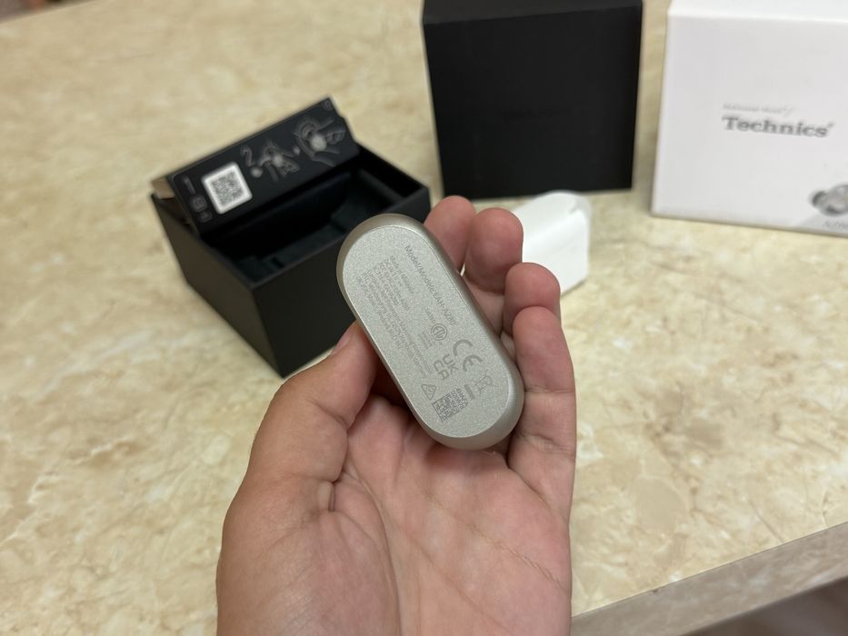 Продам Technics EAH-AZ80 Silver Нові Оригінал