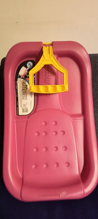 Ślizg na śnieg sanki