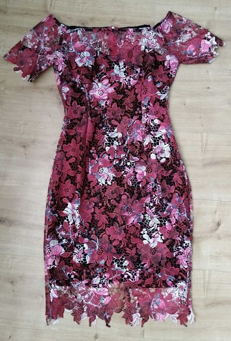 Sukienka Paper Dolls London, gipiura, 34