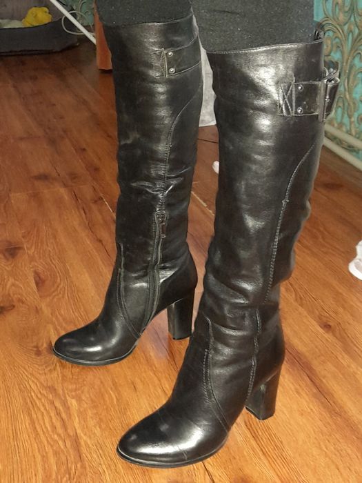 Сапоги женские  р.37