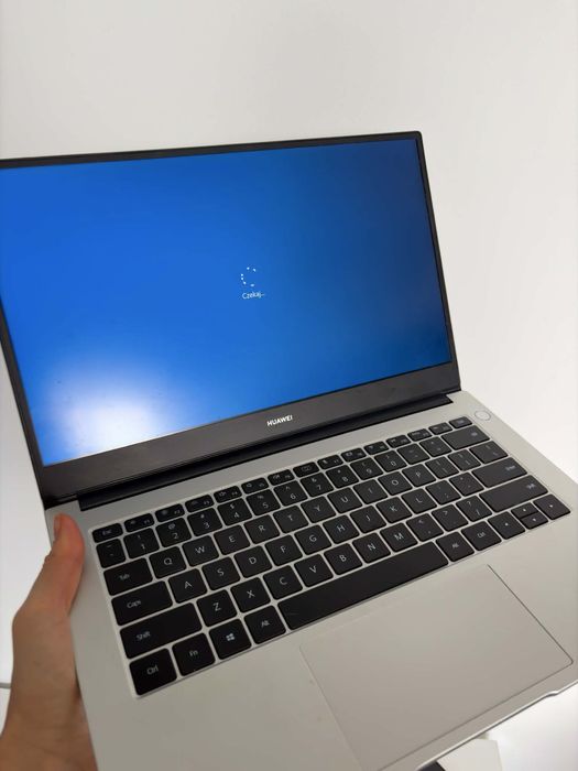 Laptop Huawei Matebook D14