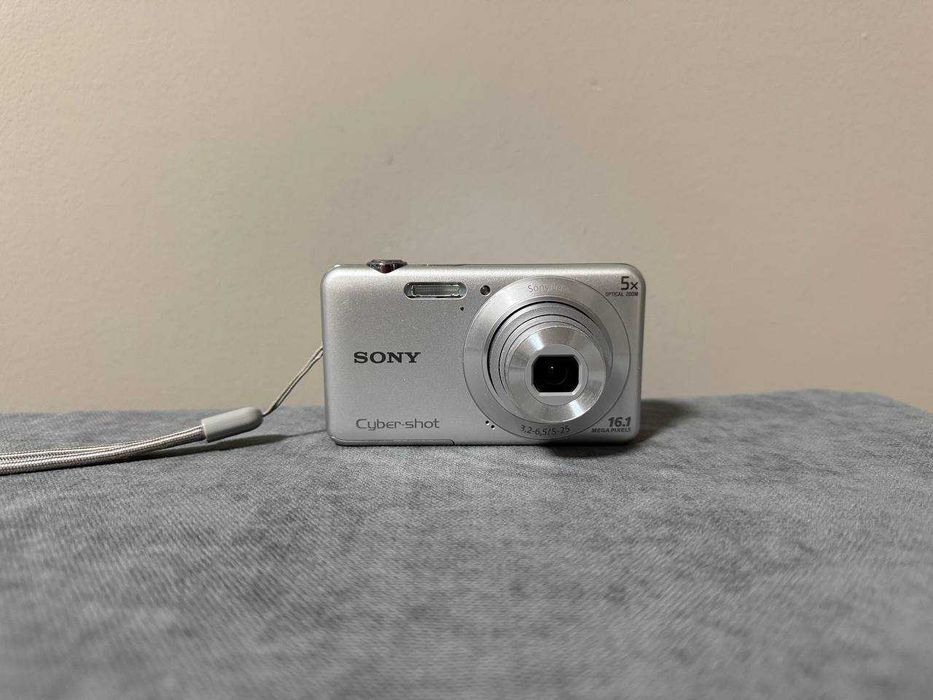 Sony Cyber-shot DSC-W710 Комплект Вінтажний Цифровий Фотоапарат Мильниця y2k TikTok