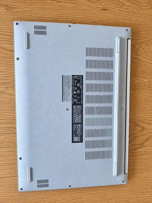Asus Vivobook 16 Ryzen 5 5625u 16gb ram 256gb ssd