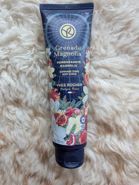 Peeling do ciała Granat i Magnolia - Yves Rocher