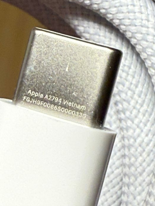 Кабель Apple USB-C - USB-C 240W 2 м White (MU2G3ZM/A) A2794