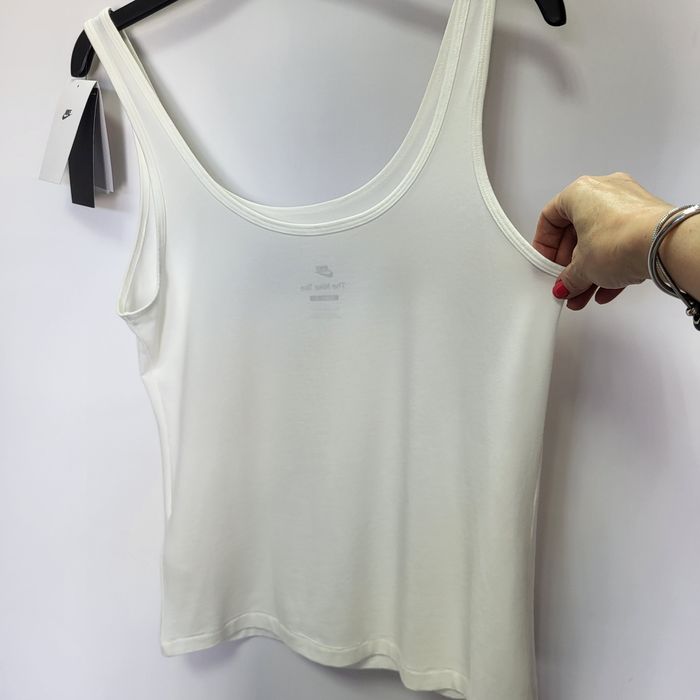 Майки Nike,  Оригінали,  нові, розміри М-L, XL