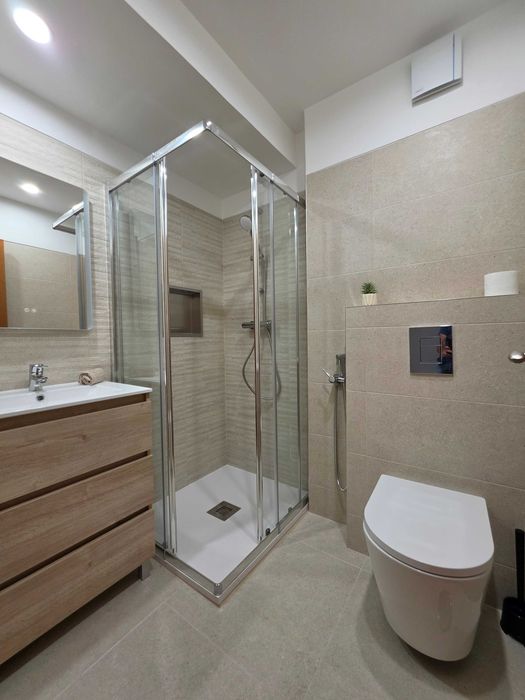ENTRADA IMEDIATA | Quarto renovado c/ AC | Estudante | ISEL / Metro — 510€