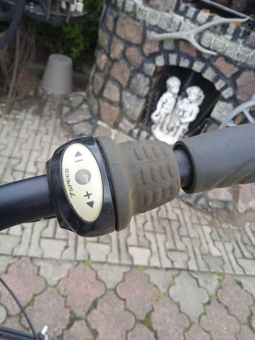 Rower damski kwota 800zł.