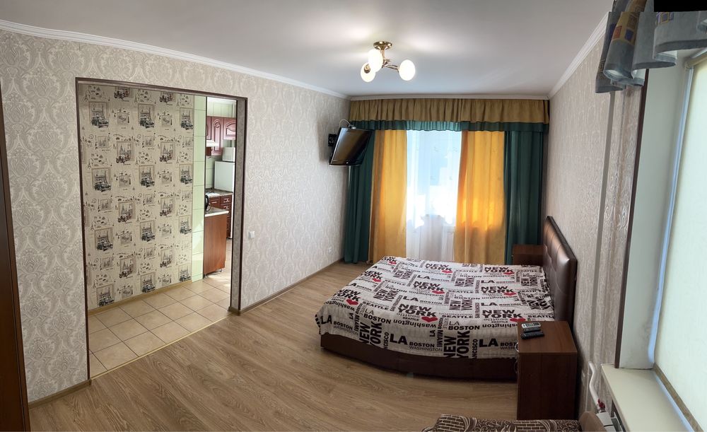 1.км. Кв. Центр. Жд. Авто вокз. По добово, по годинно, по місячно.