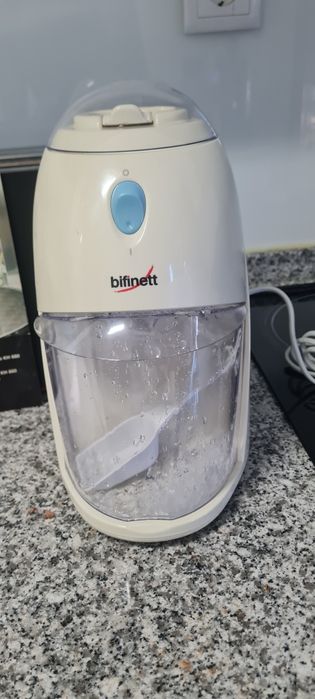 Triturador de gelo automático bom estado