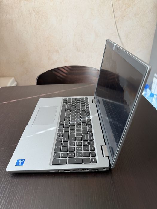 Dell latitude 5520 15.6“/ i5-1145G7/ 16GB/ 256GB/