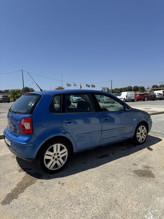 (OPORTUNIDADE) Volksvagen Polo 1.2 Special 2004