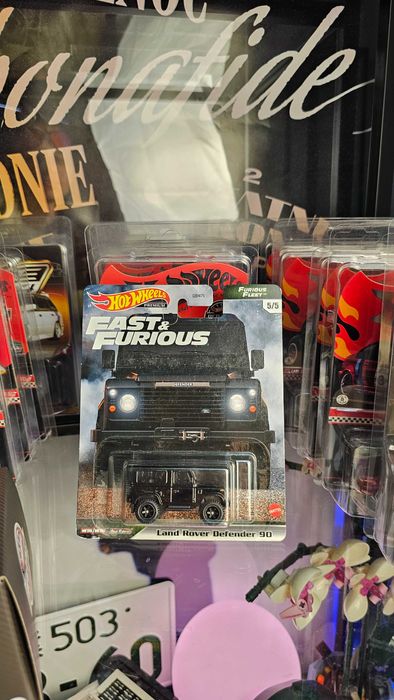 Hot Wheels Premium Fast&Furious Land Rover Defender 90
