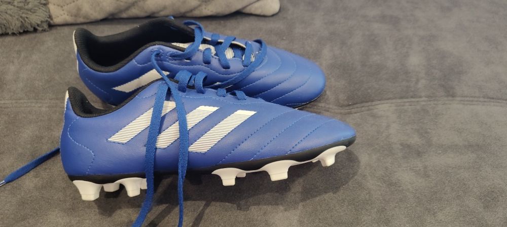 Korki adidas rozmiar 37