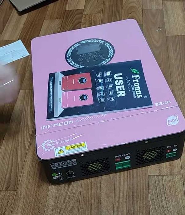 3 кВт. 24в. Інвертор Fronus PV3200