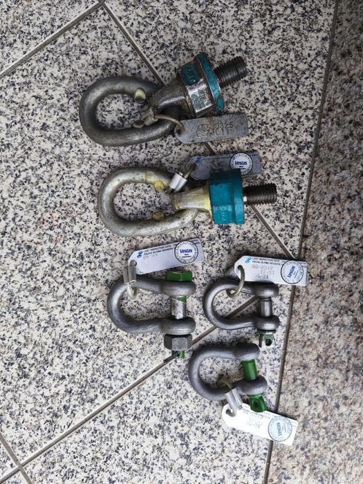 Conjunto de componentes de fixação e elevação industrial