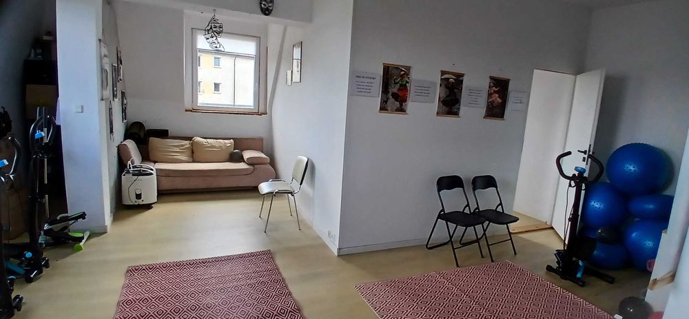 Lokal usługowo-mieszkalny na lewobrzeżu przy głównej ulicy