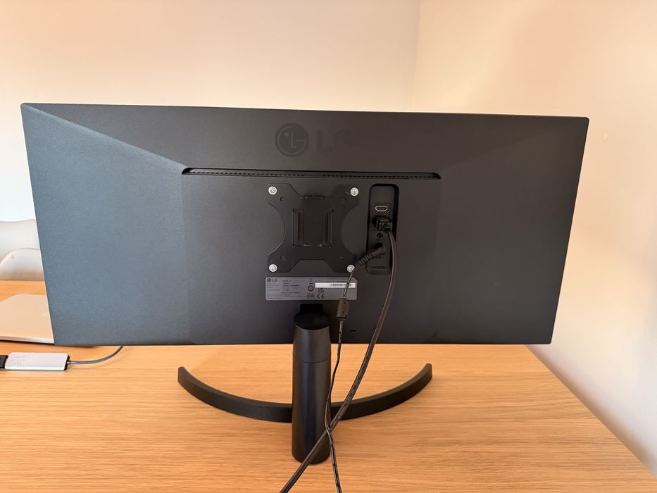 Monitor UltraWide LG 29WL500-B 29" IPS Full HD Como Novo