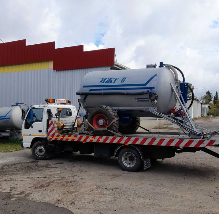 Евакуатор,  Деражня,  эвакуатор