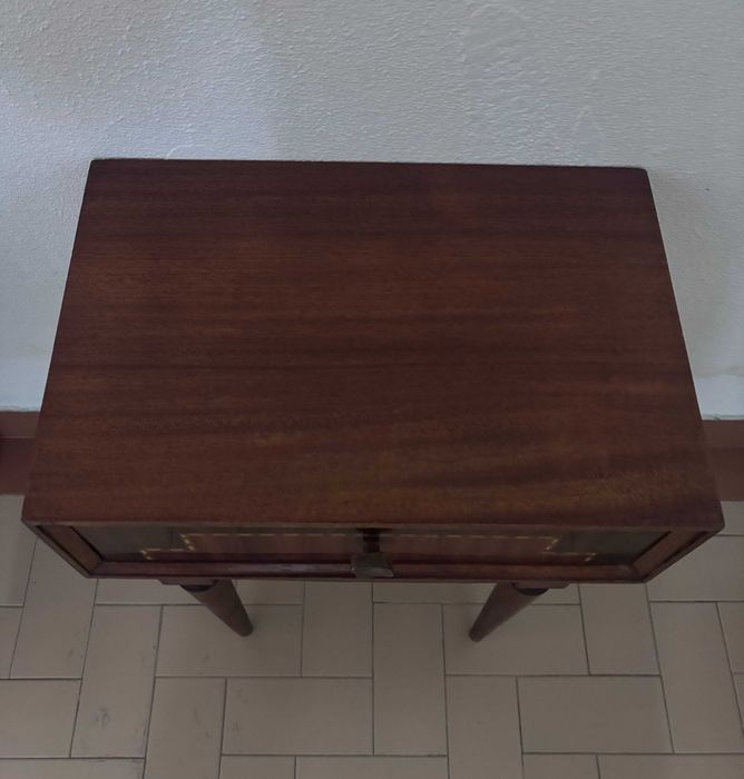 Mesa de Cabeceira Vintage / Mid-Century Modern